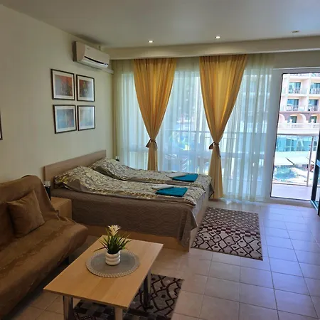 212s Miramar Sunny Lejlighed *